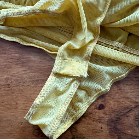 NWOT All In Favor Golden Yellow Cross Front Bodysuit Blouse Sz M - Picture 5 of 6